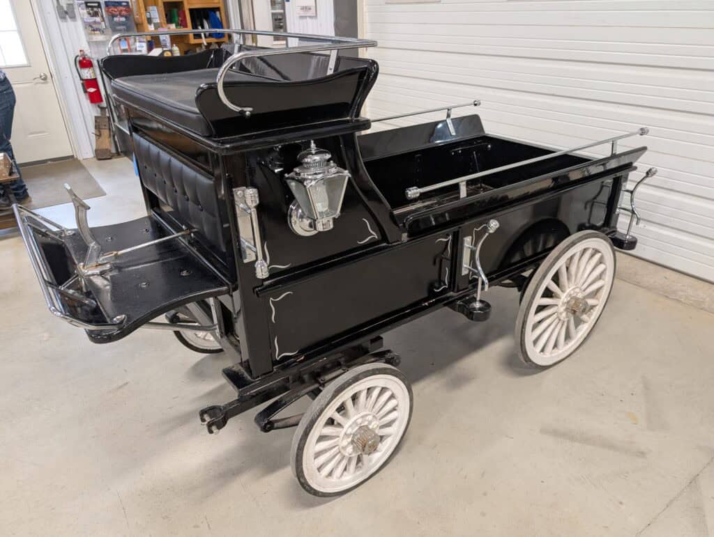 A & A Carriage and Wheel (54) #854