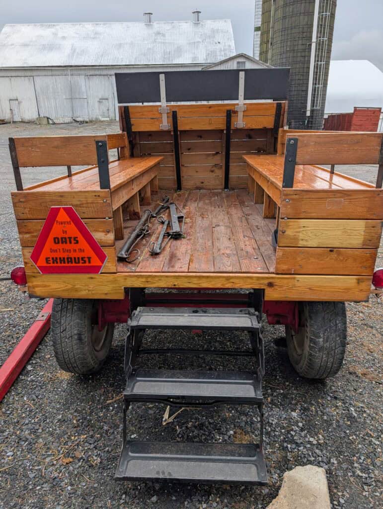 A & A Carriage and Wheel (88) #863