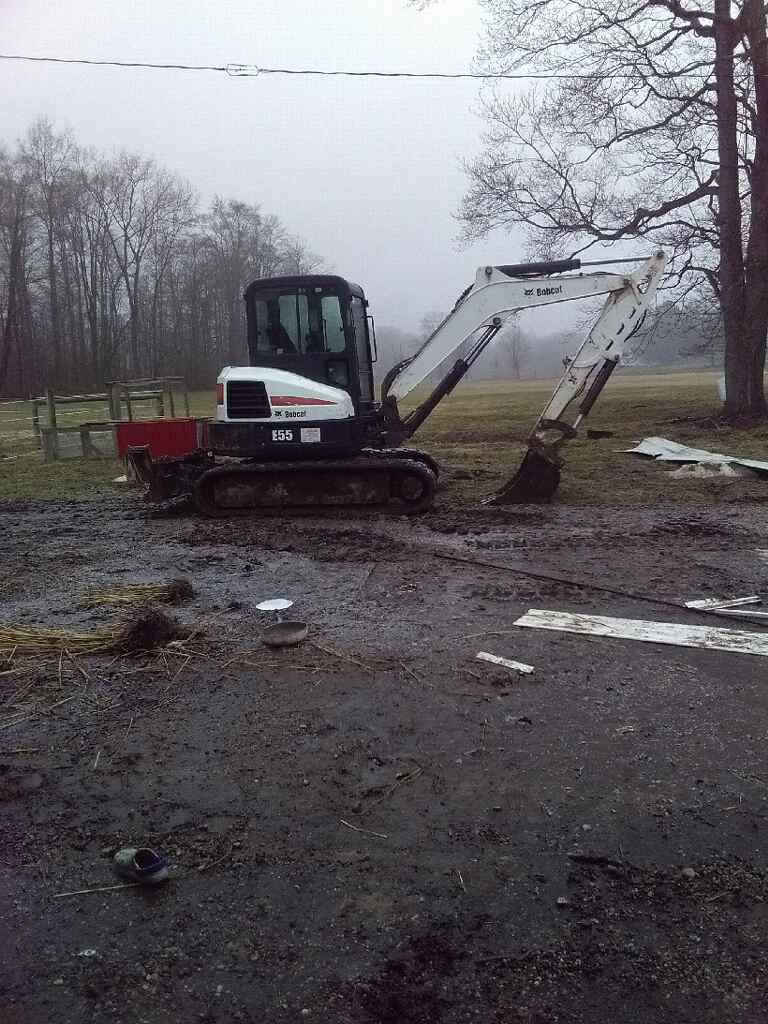 Hostetlor Excavating (1)