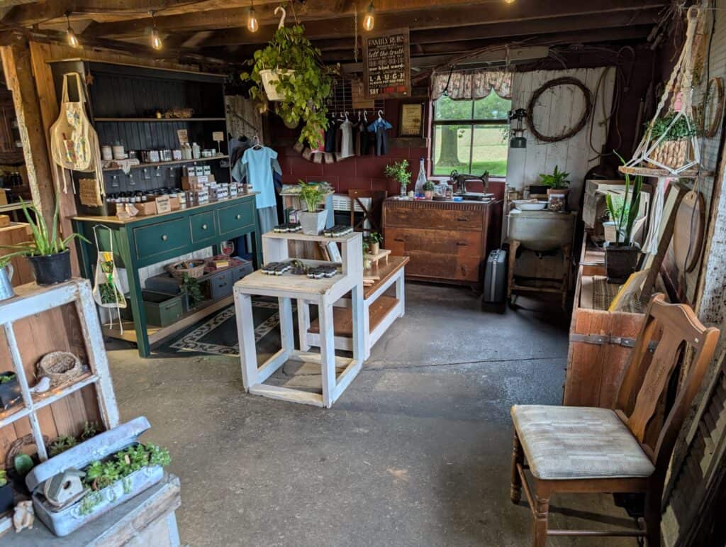 Olde Heritage Homemade Root Beer & Gift Shop (4)