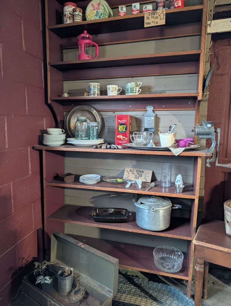 Olde Heritage Homemade Root Beer & Gift Shop (41)