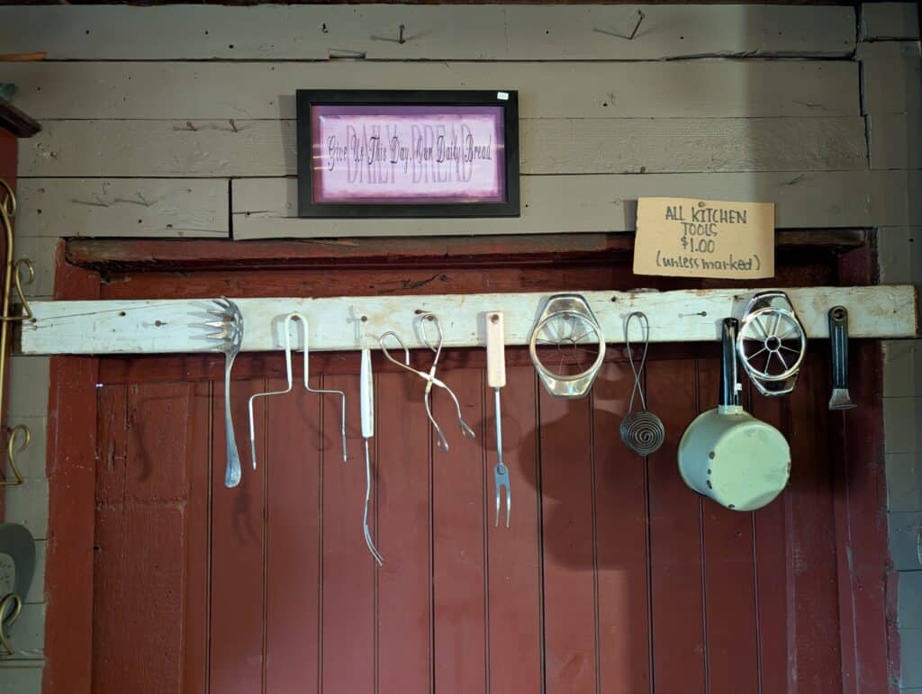 Olde Heritage Homemade Root Beer & Gift Shop (43)