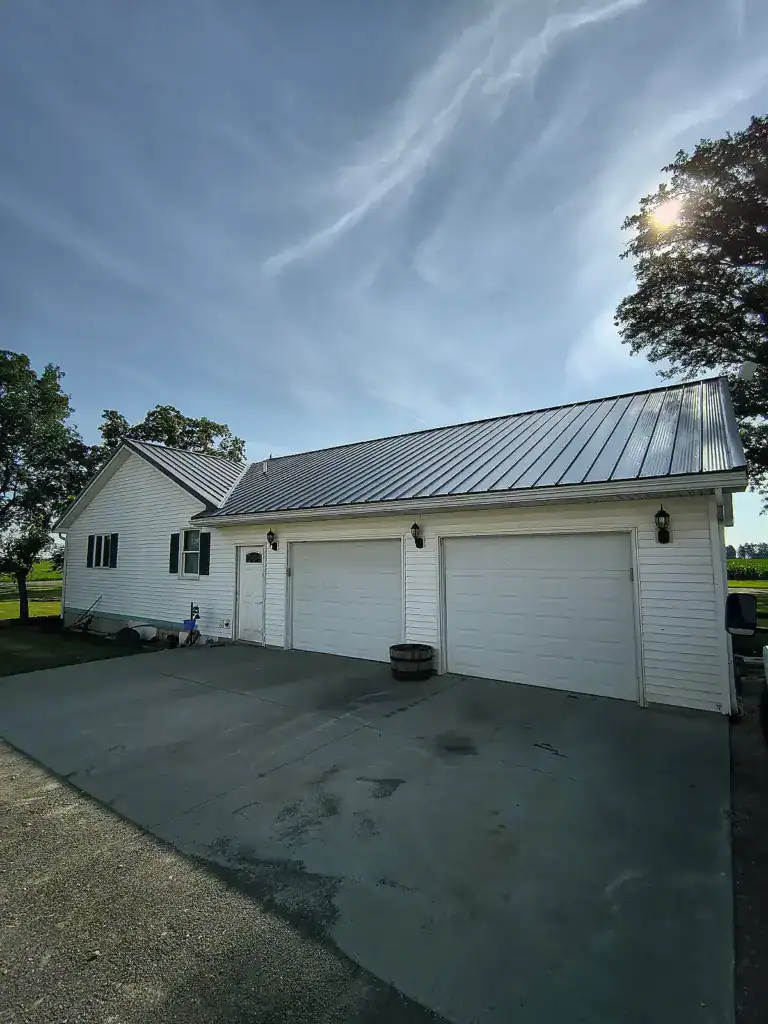 Handyman roofing